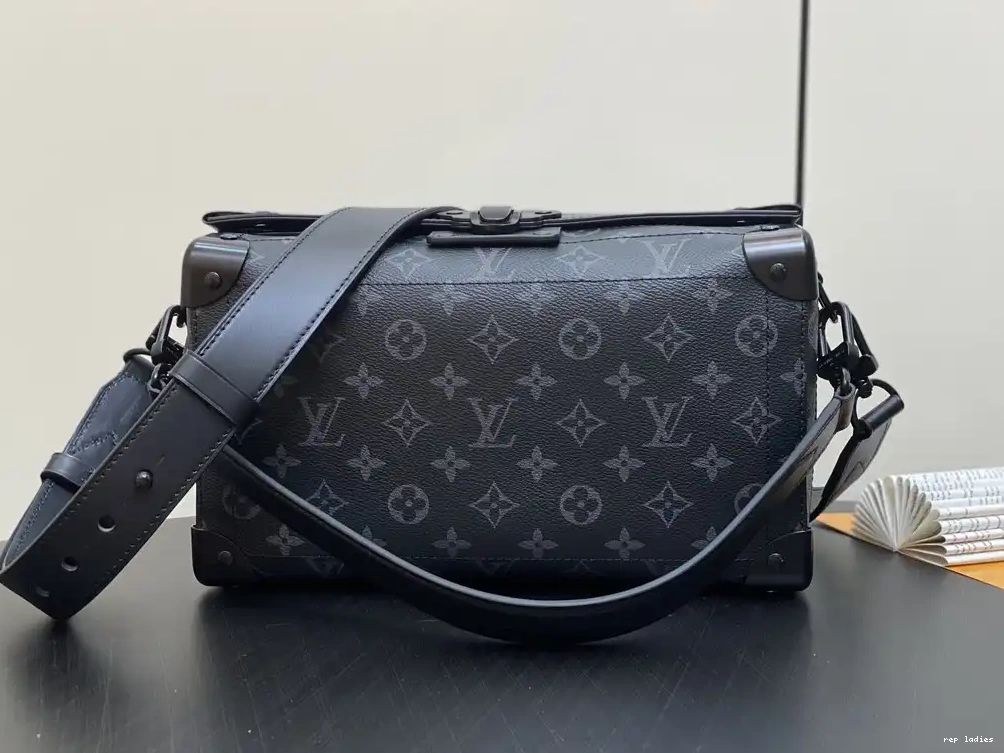 Cheap VUITTON West-29*17.5*10CM LOUIS Trunk Soul East 0501